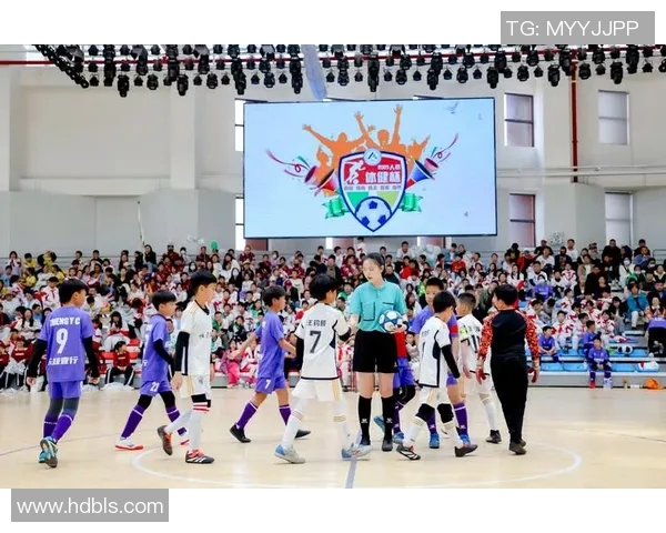 南京足球队在洲际杯中的个人能力亮点分析与点评